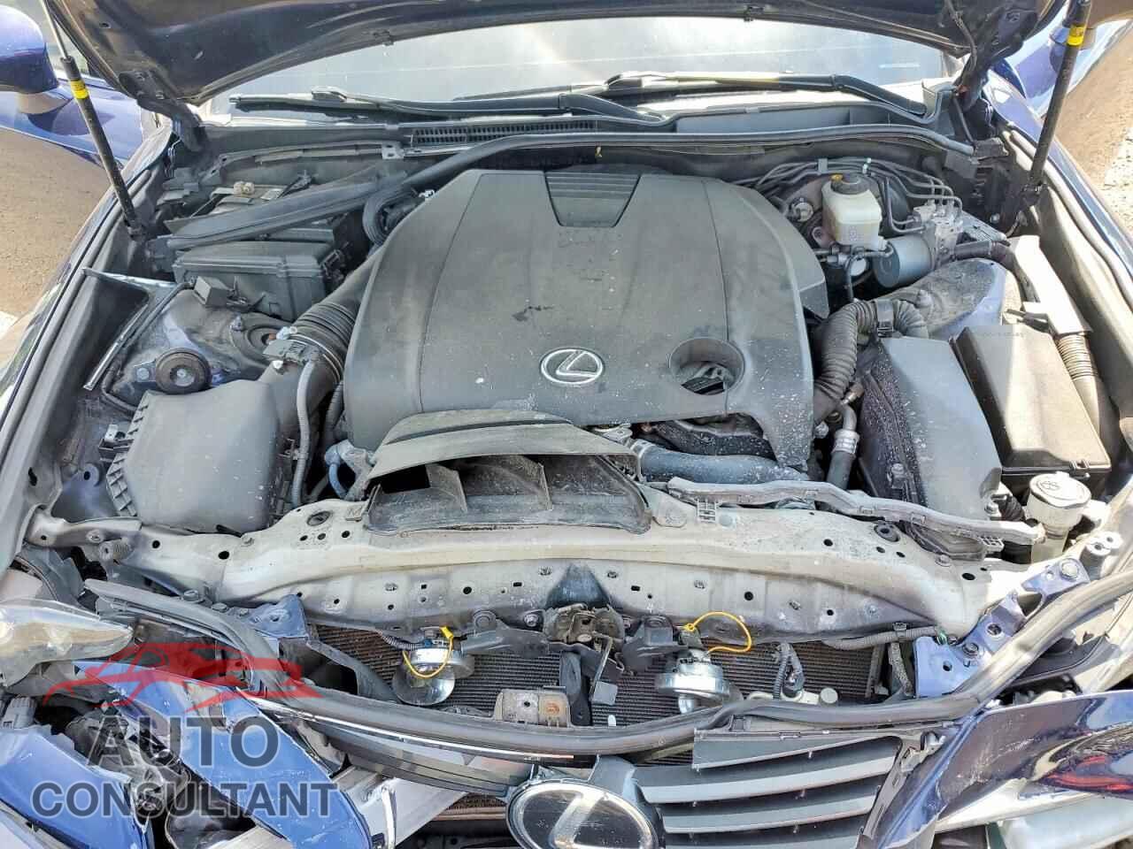 LEXUS IS 2014 - JTHCF1D26E5004219