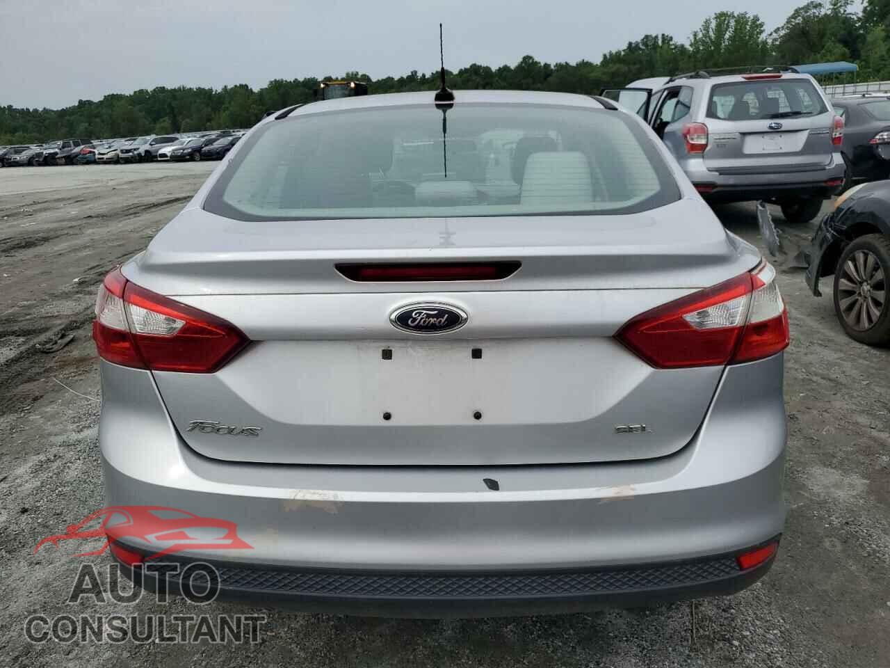 FORD FOCUS 2012 - 1FAHP3H22CL191807