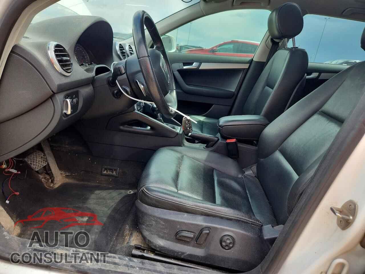 AUDI A3 2011 - WAUMFCFM0BA097206