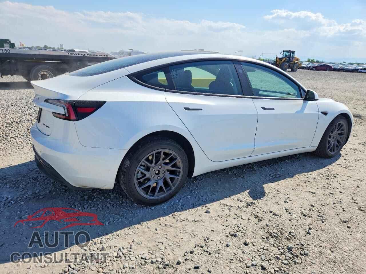 TESLA MODEL 3 2026 - 5YJ3E1EB7TF143063