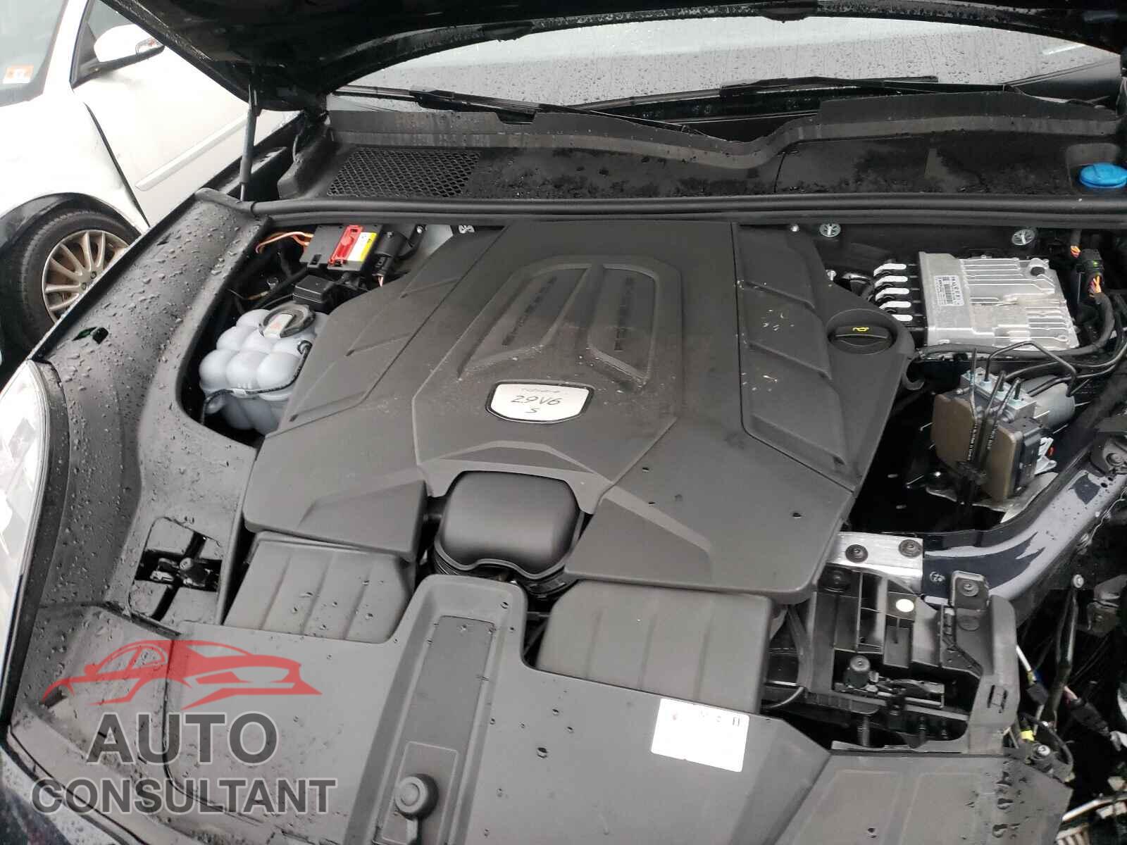 PORSCHE CAYENNE 2019 - WP1AB2AY8KDA64666