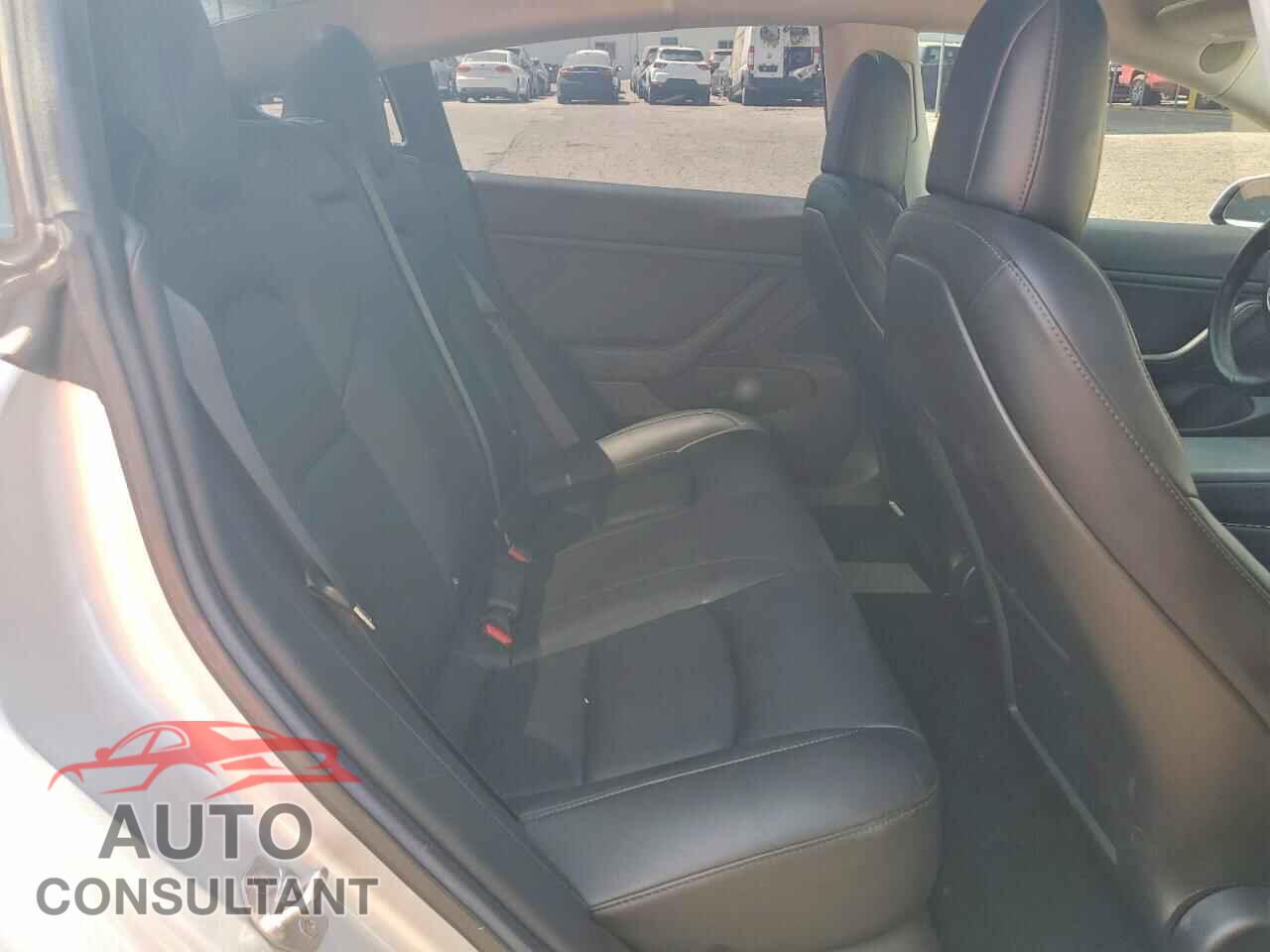 TESLA MODEL 3 2018 - 5YJ3E1EA2JF044087