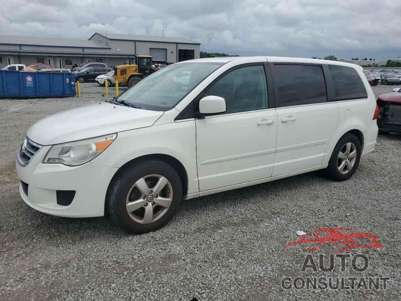 VOLKSWAGEN ROUTAN 2010 - 2V4RW5DX3AR246029