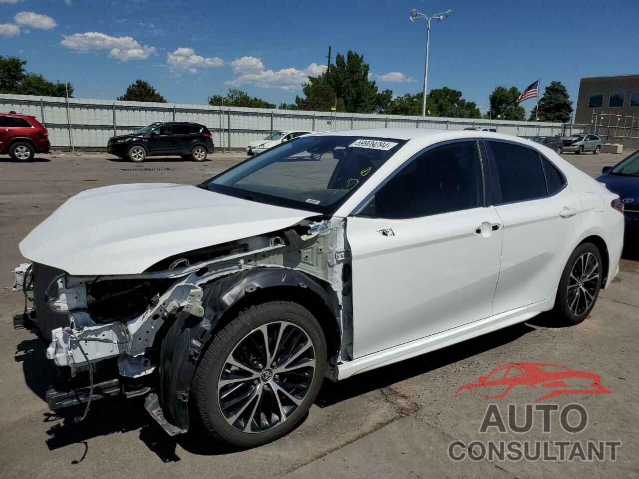 TOYOTA CAMRY 2019 - 4T1B11HK9KU703203