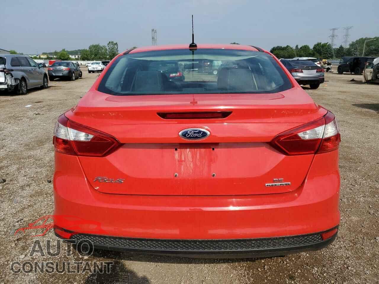 FORD FOCUS 2014 - 1FADP3F23EL411010
