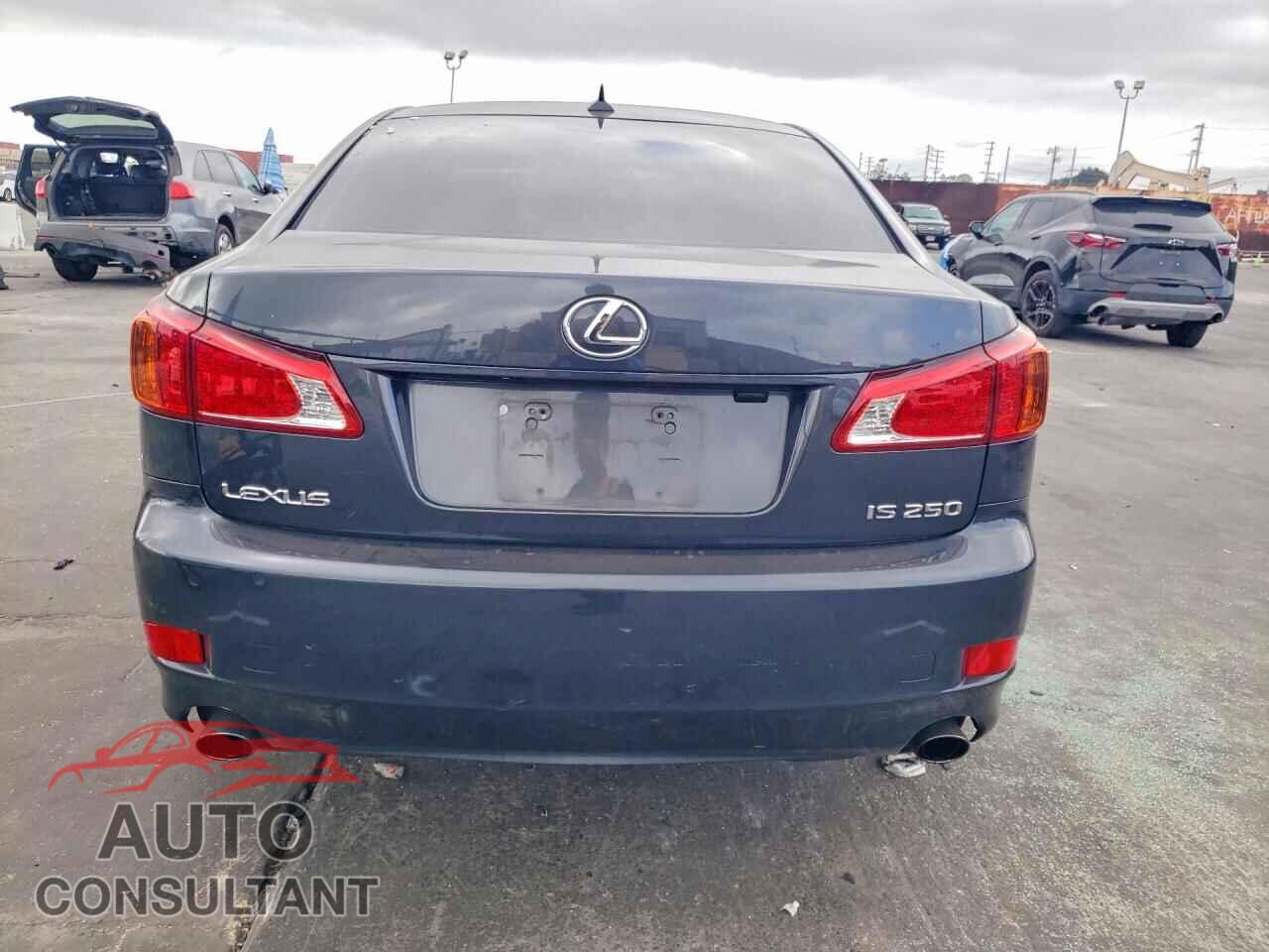 LEXUS IS 2010 - JTHBF5C24A2094325