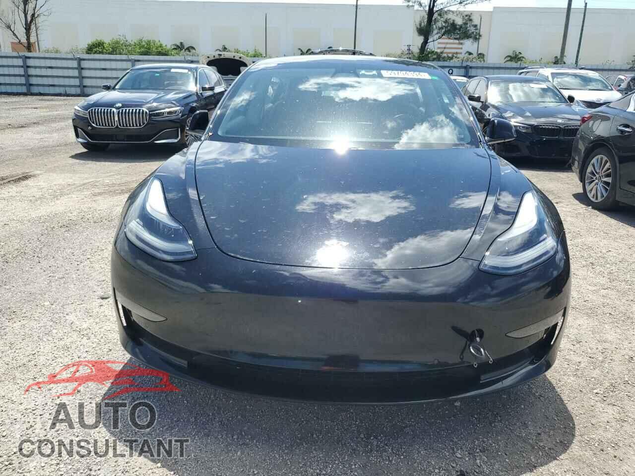 TESLA MODEL 3 2021 - 5YJ3E1EA1MF061256