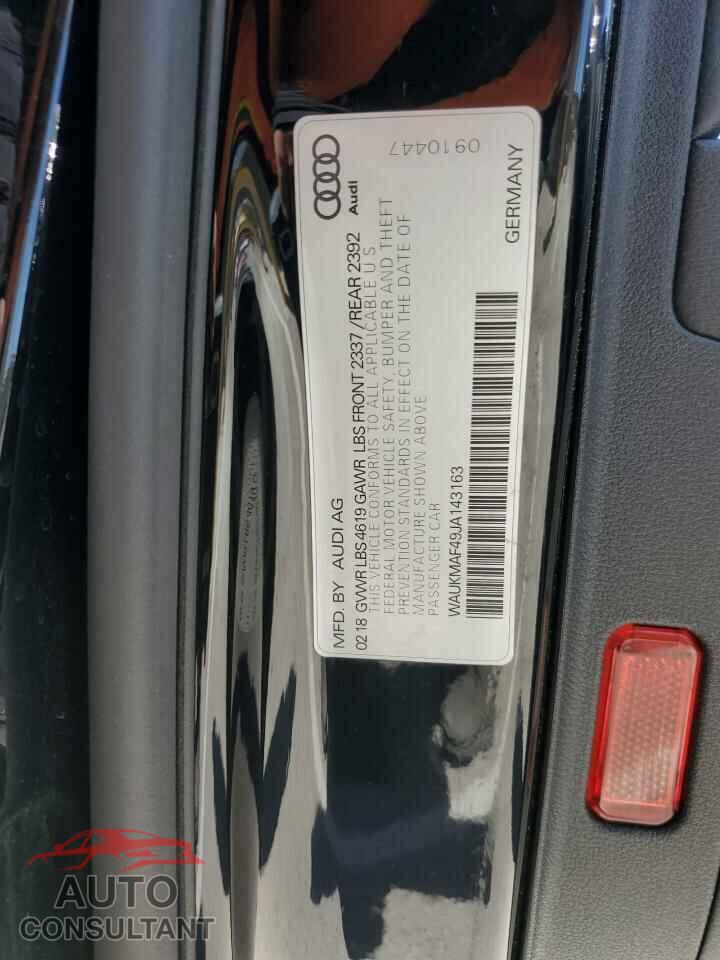 AUDI A4 2018 - WAUKMAF49JA143163