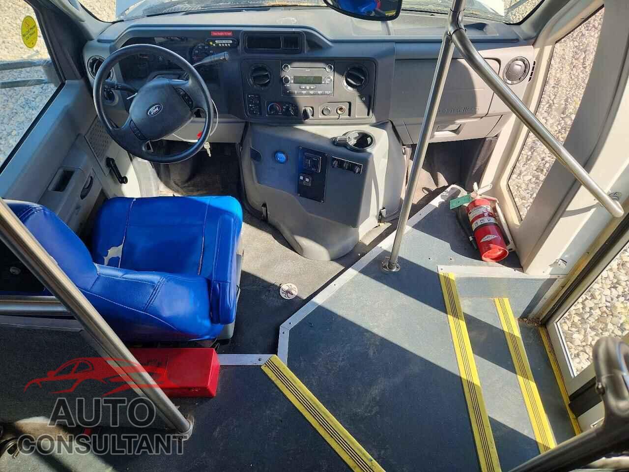 FORD ECONOLINE 2017 - 1FDFE4FS7HDC06590