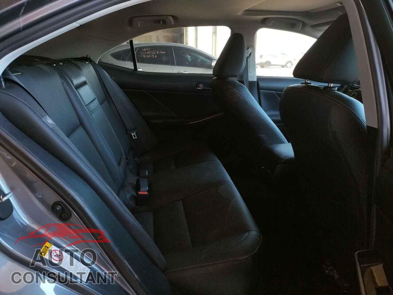 LEXUS IS 2016 - JTHCM1D24G5002879
