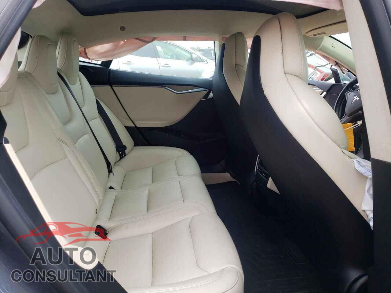 TESLA MODEL S 2018 - 5YJSA1E24JF263228