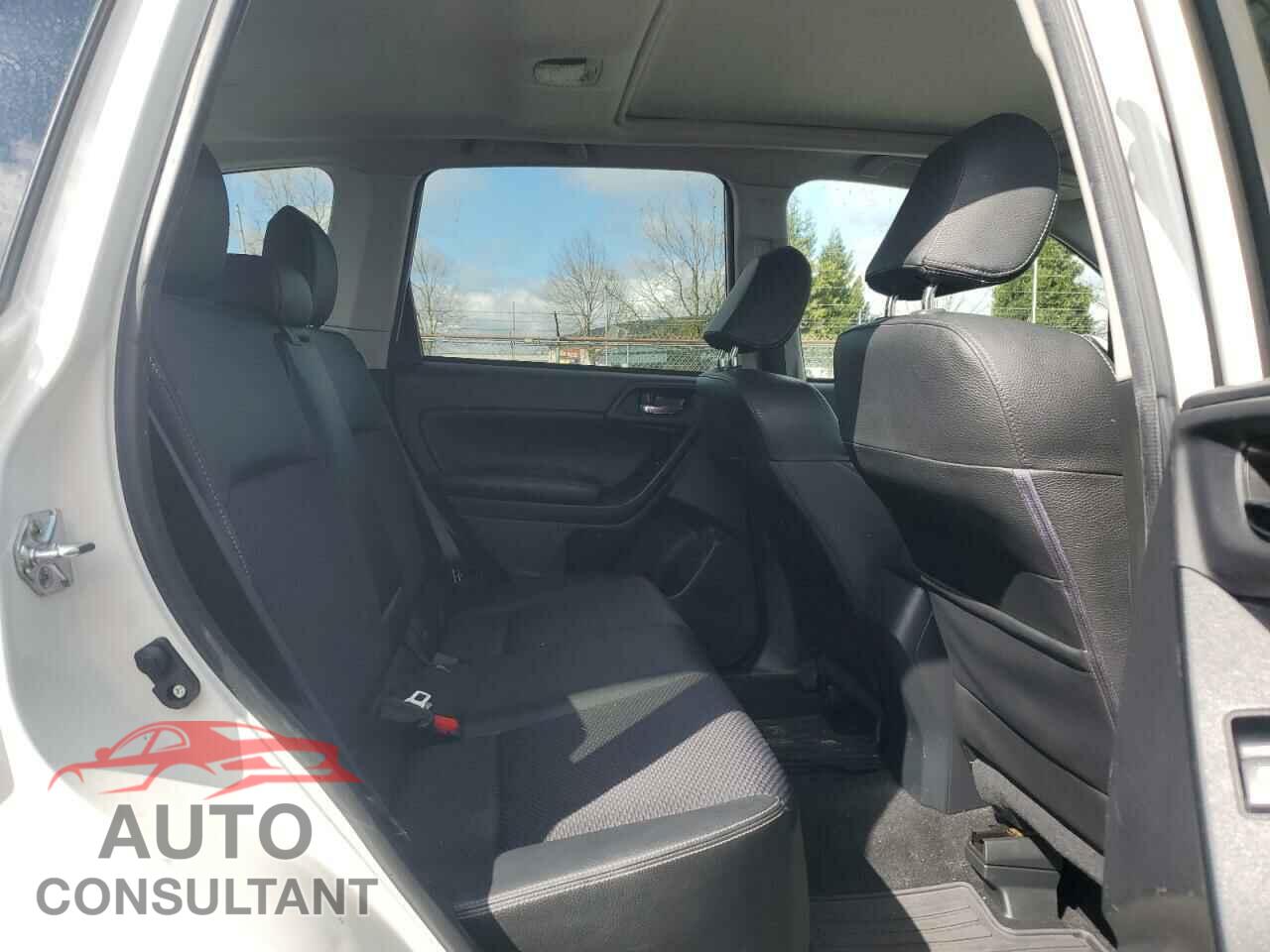 SUBARU FORESTER 2015 - JF2SJGDC3FH822449