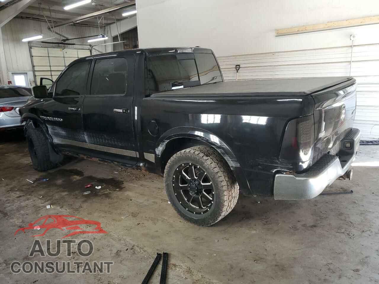 DODGE RAM 1500 2012 - 1C6RD7NT9CS341842