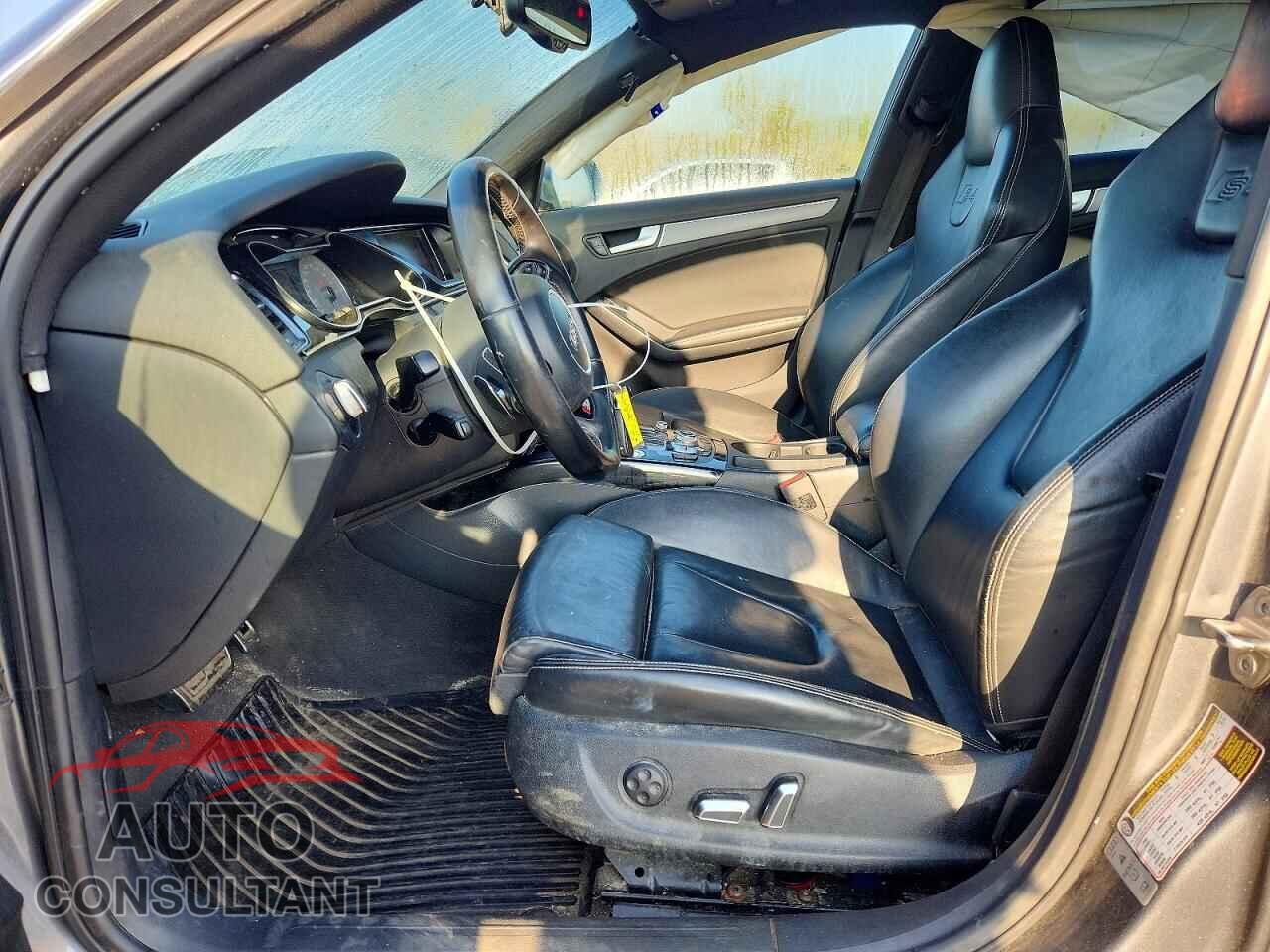 AUDI S4/RS4 2013 - WAUKGAFL3DA211654