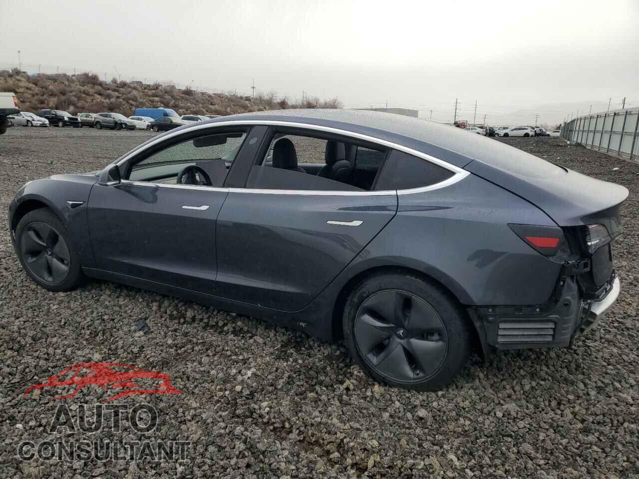 TESLA MODEL 3 2019 - 5YJ3E1EA1KF449407