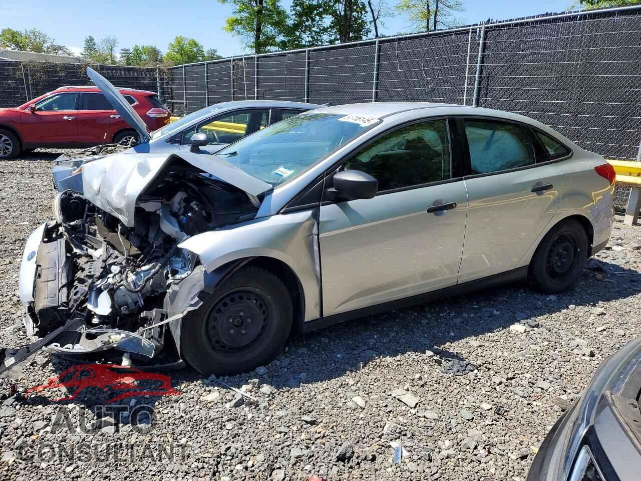 FORD FOCUS 2017 - 1FADP3E26HL250903