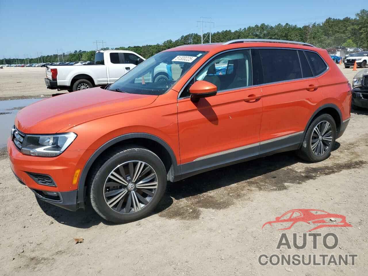 VOLKSWAGEN TIGUAN 2018 - 3VV3B7AX0JM020910