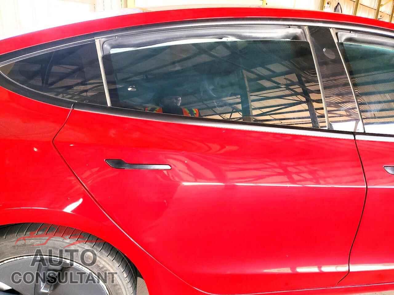 TESLA MODEL 3 2022 - 5YJ3E1EA4NF131978