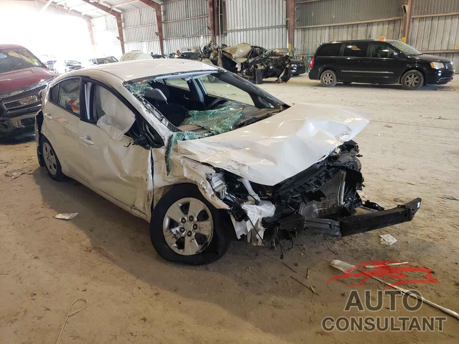 KIA FORTE 2018 - 3KPFK4A79JE234184