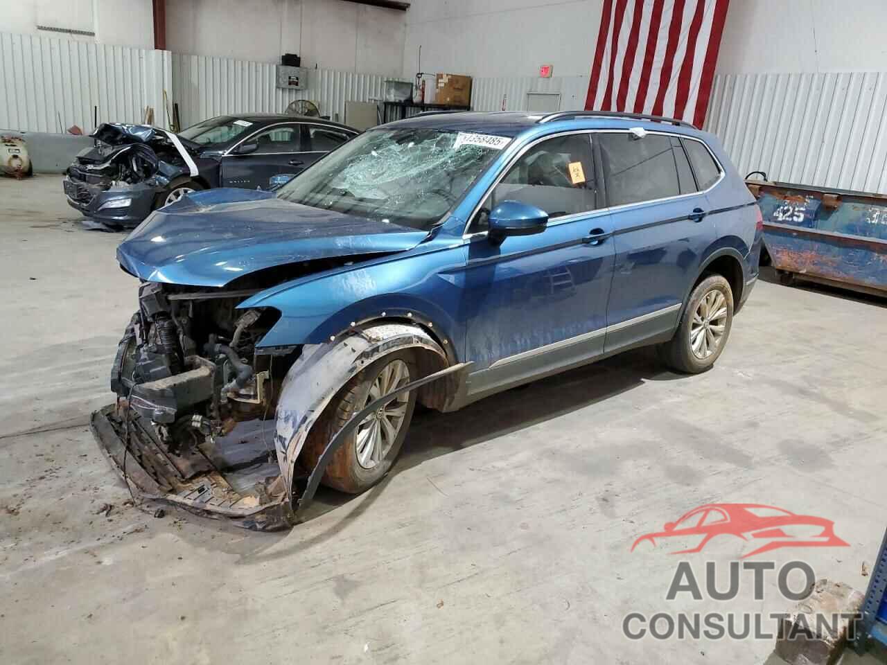 VOLKSWAGEN TIGUAN 2018 - 3VV3B7AX7JM055203
