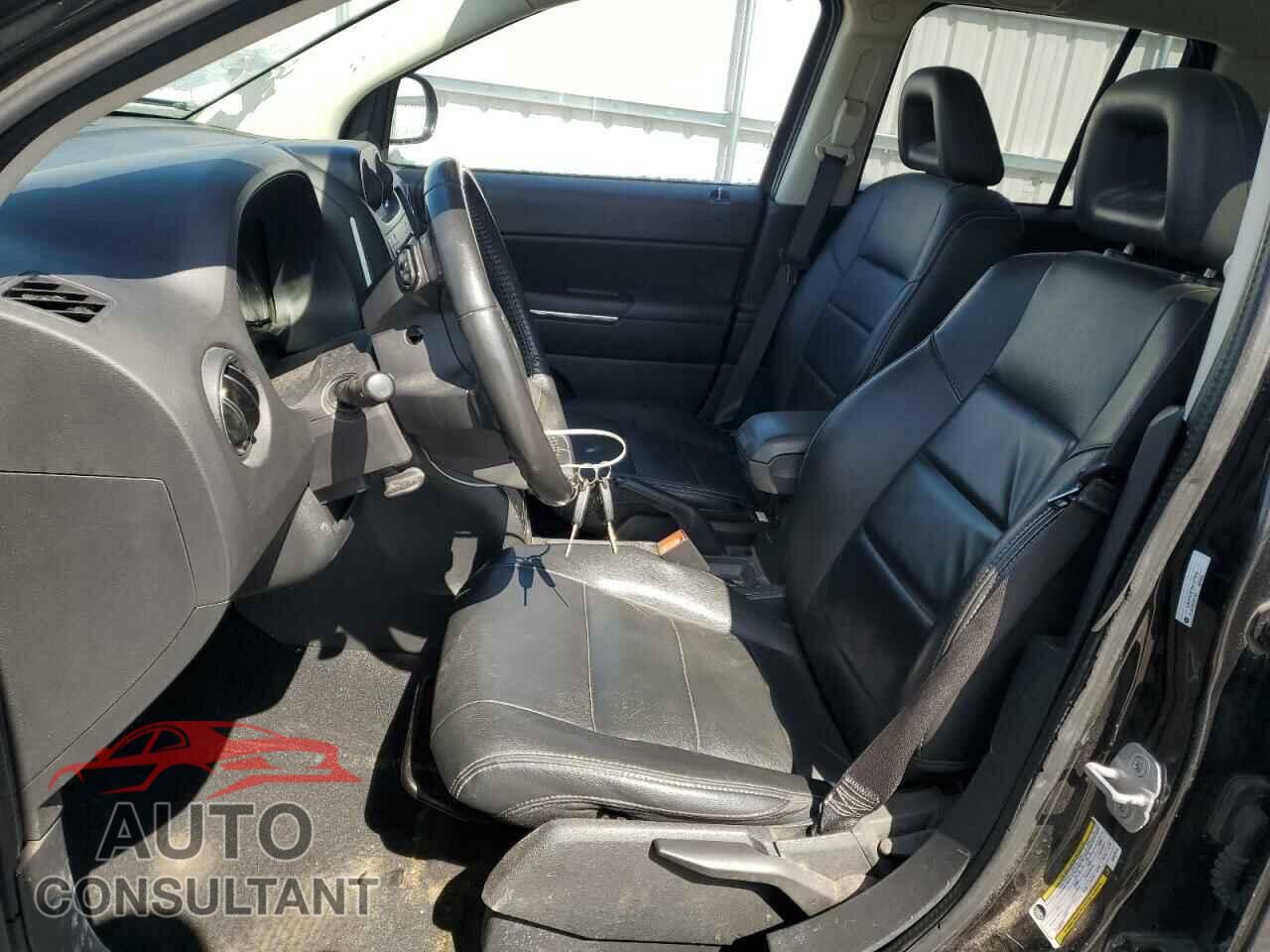 JEEP COMPASS 2009 - 1J8FF57B79D137514