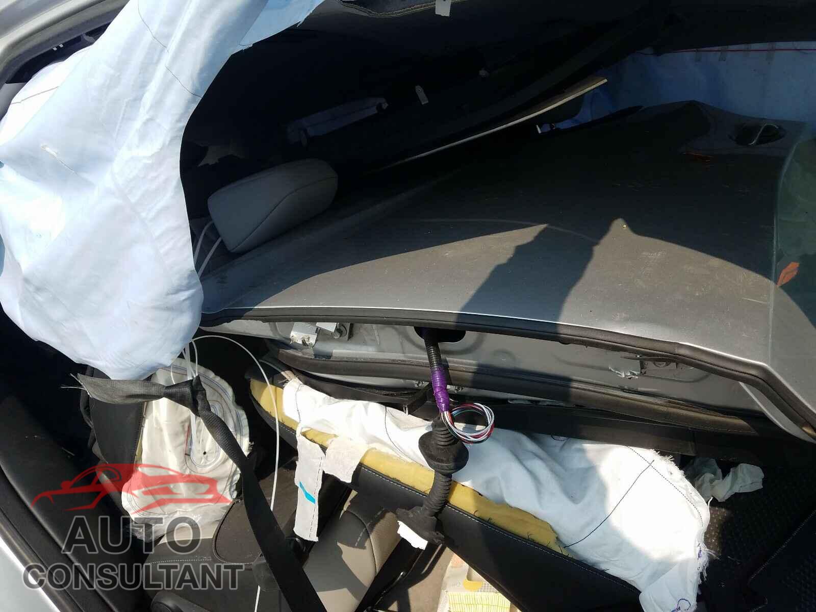 LEXUS RX350 2017 - 2T2BZMCA8HC110415