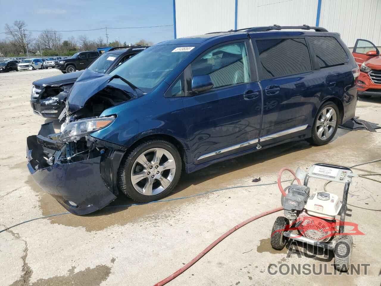 TOYOTA SIENNA 2012 - 5TDXK3DC8CS214637