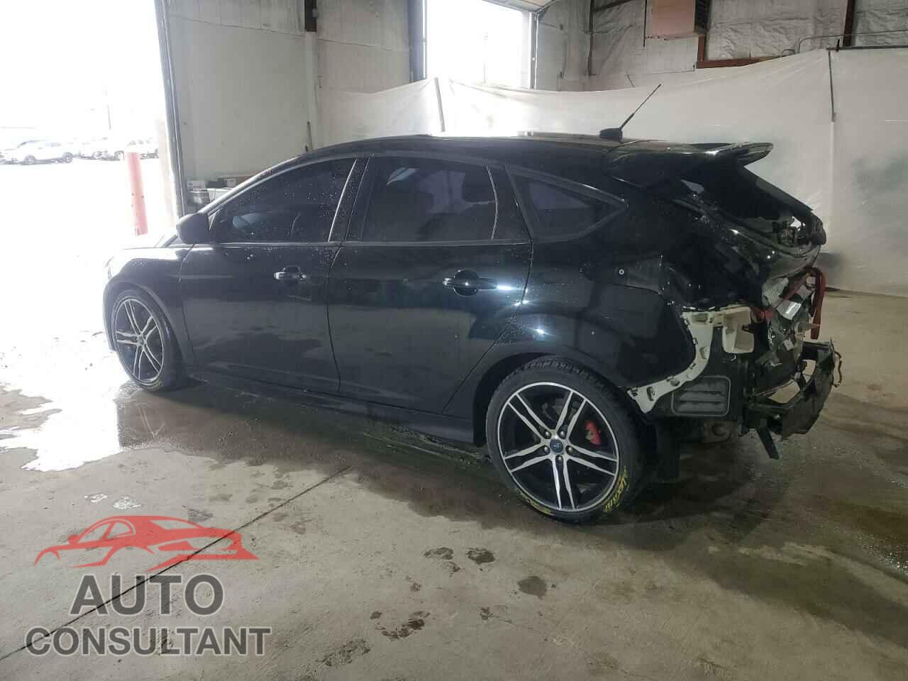 FORD FOCUS 2016 - 1FADP3L9XGL382772