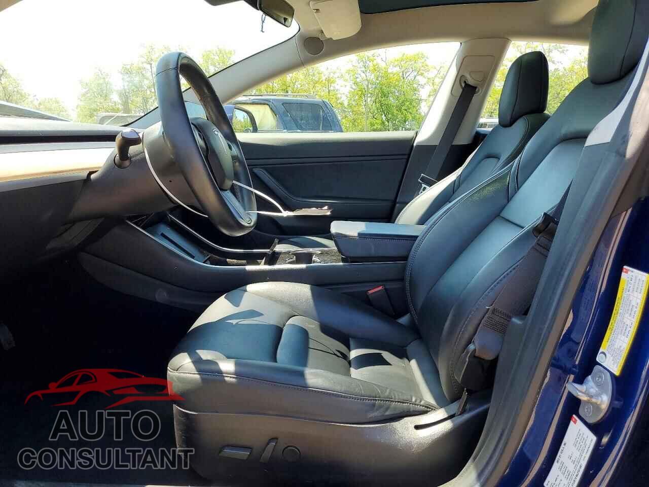 TESLA MODEL 3 2018 - 5YJ3E1EA6JF031861