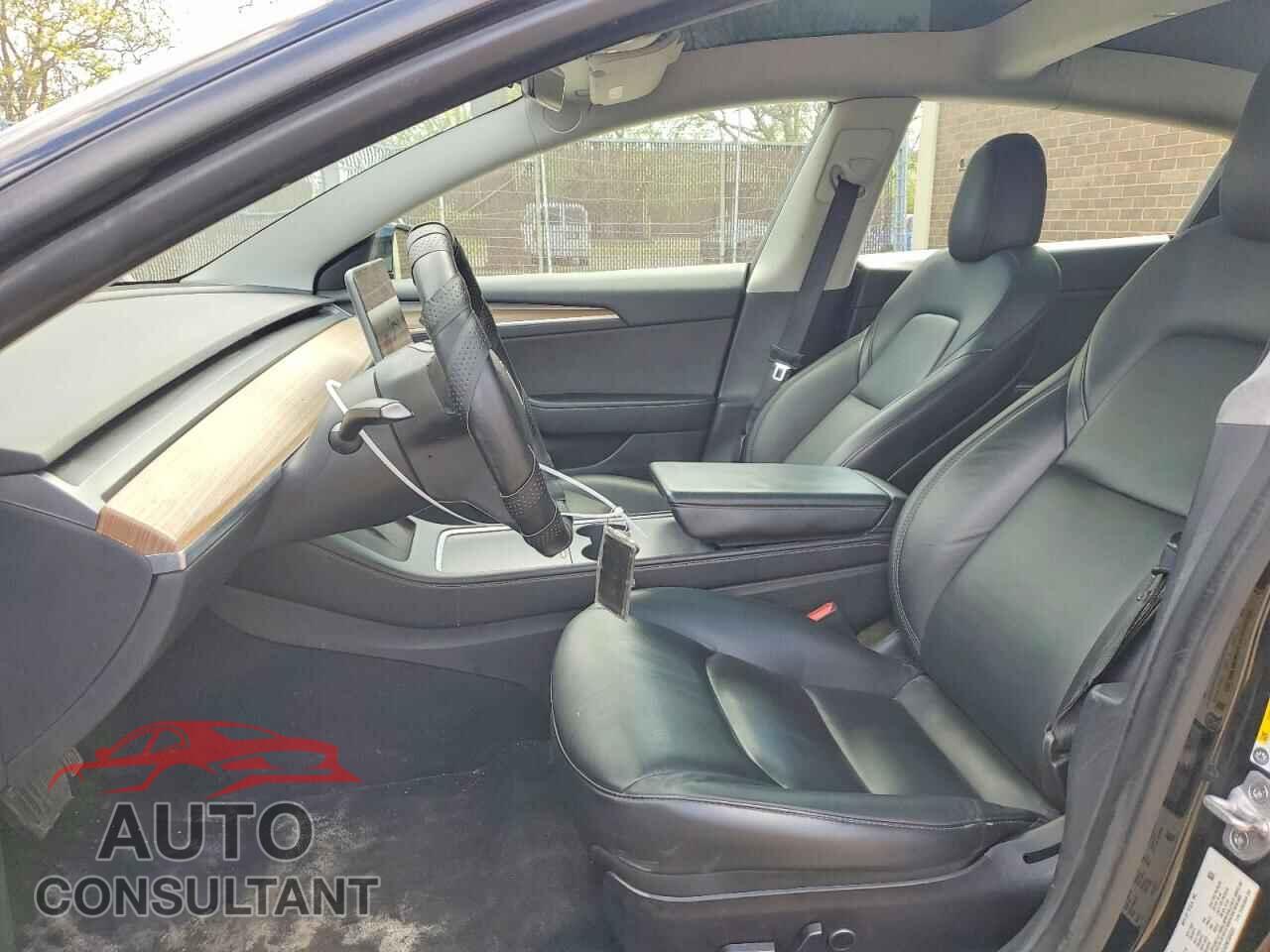 TESLA MODEL 3 2022 - 5YJ3E1EA2NF304591