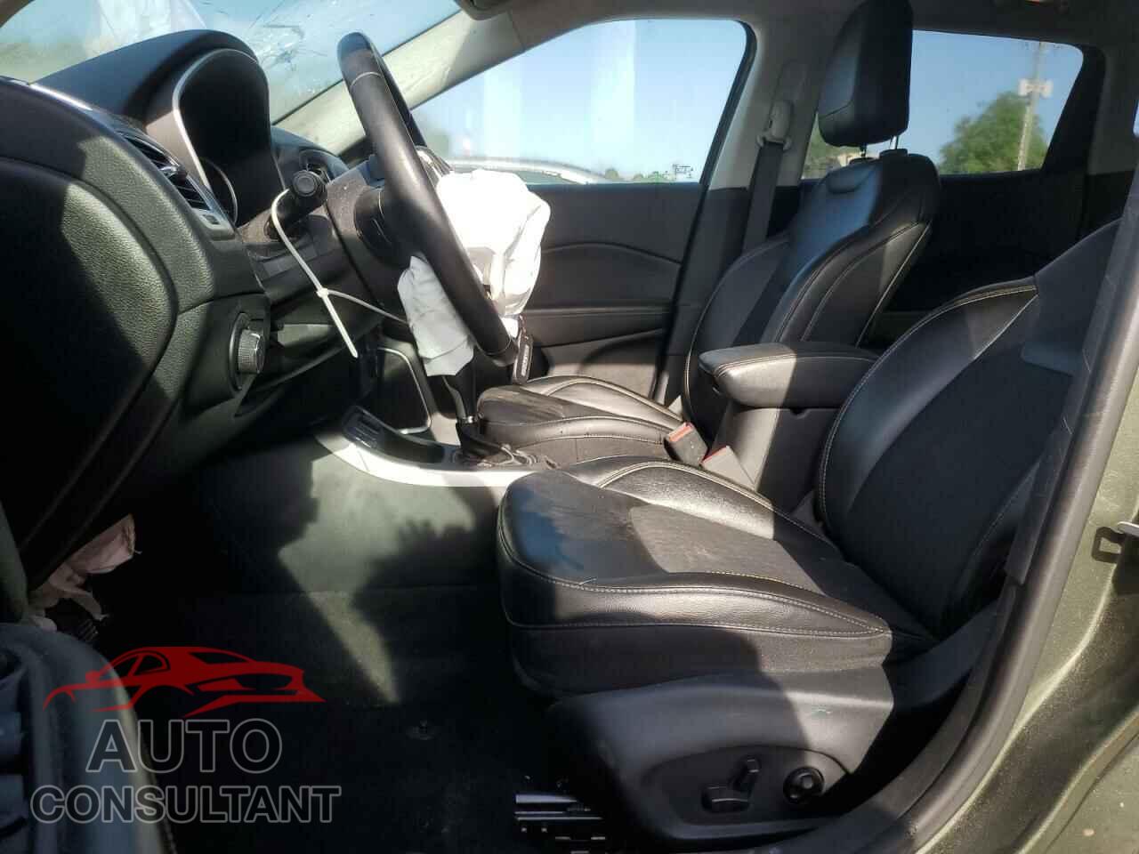 JEEP COMPASS 2018 - 3C4NJCBB2JT286392