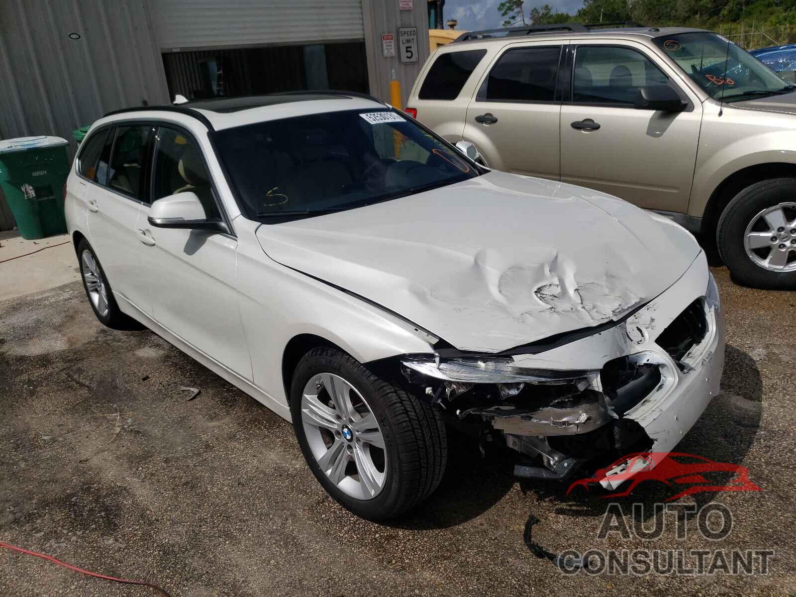 BMW 3 SERIES 2017 - WBA8K3C36HA023287