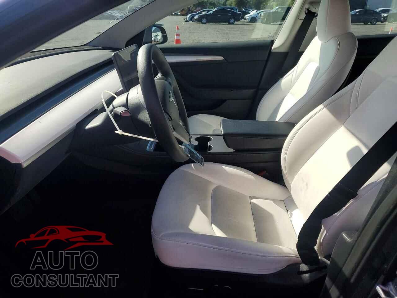 TESLA MODEL 3 2023 - 5YJ3E1EA4PF498849