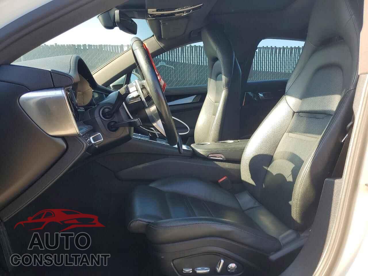 PORSCHE PANAMERA 2017 - WP0AA2A73HL101603