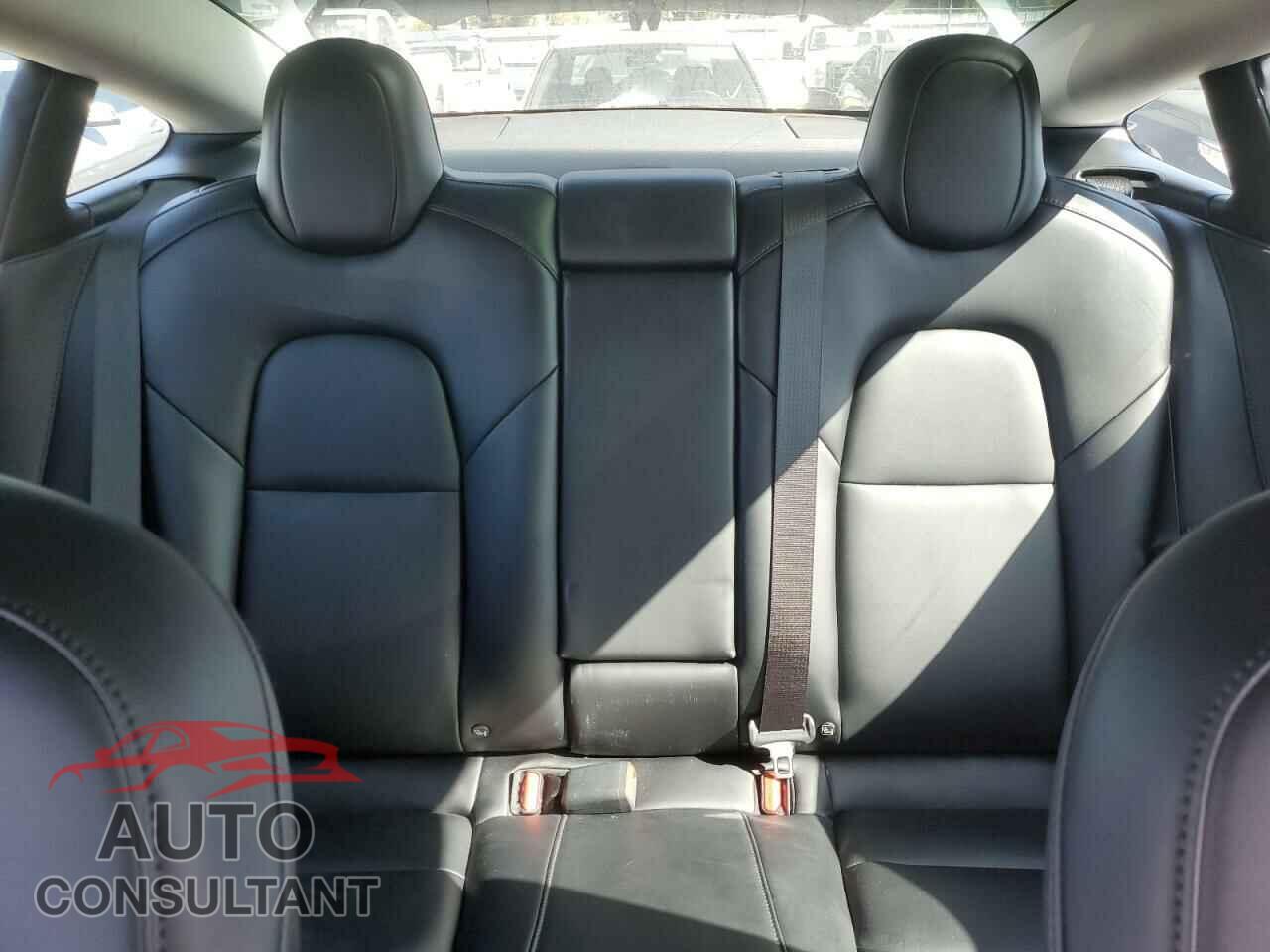 TESLA MODEL 3 2021 - 5YJ3E1EA4MF002993