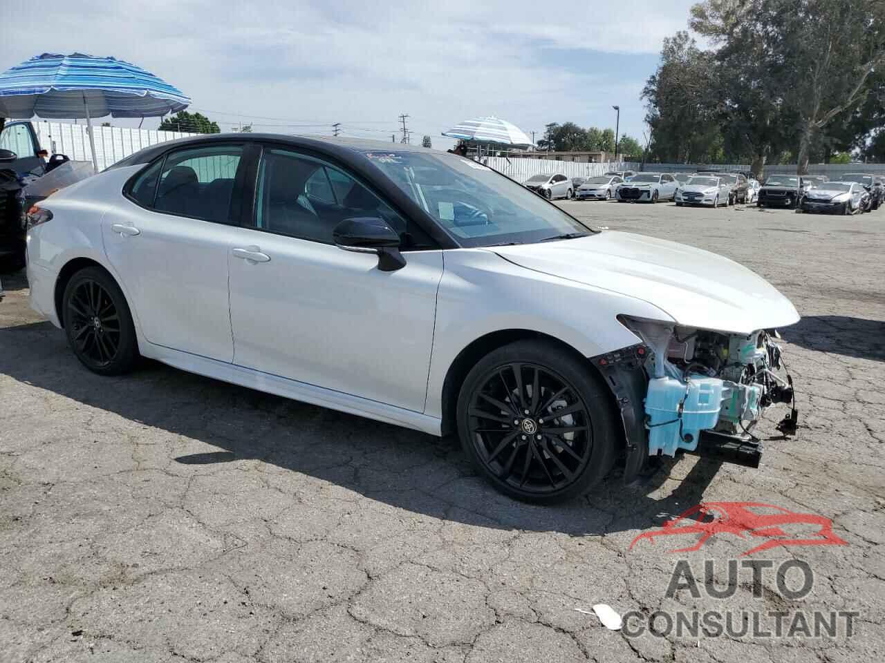 TOYOTA CAMRY 2022 - 4T1K31AK0NU042265