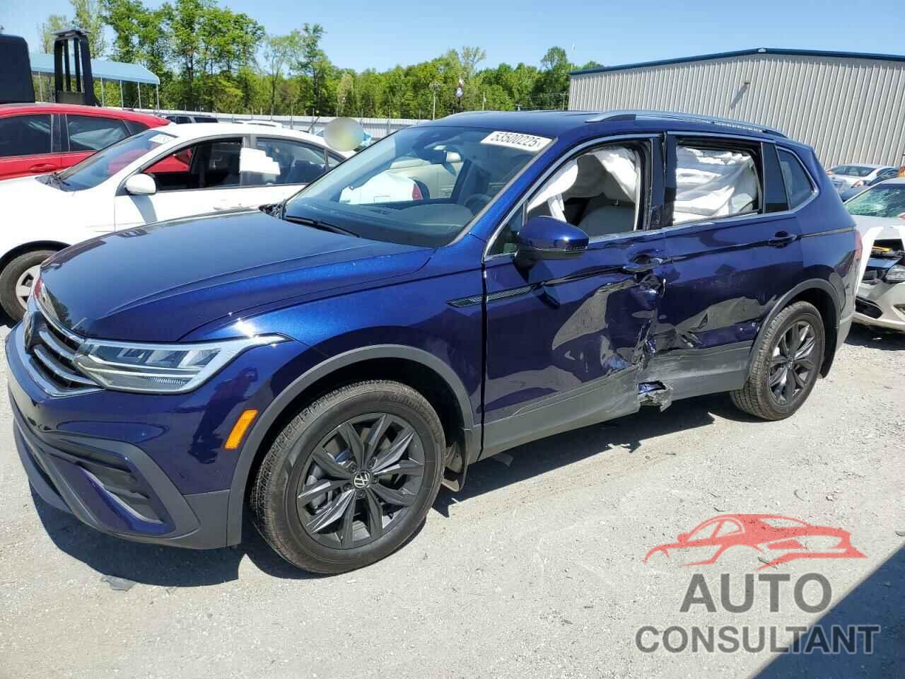 VOLKSWAGEN TIGUAN 2024 - 3VV2B7AX1RM108386