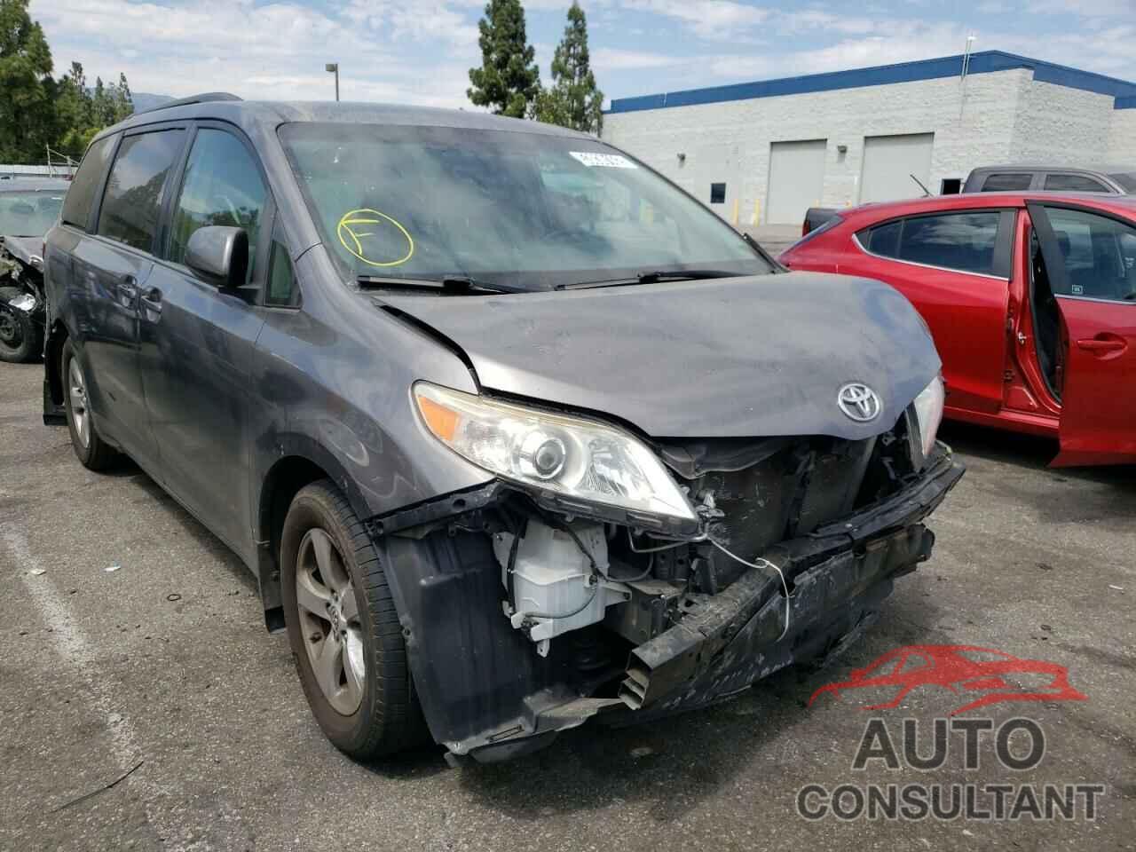 TOYOTA SIENNA 2017 - 5TDKZ3DC9HS805797