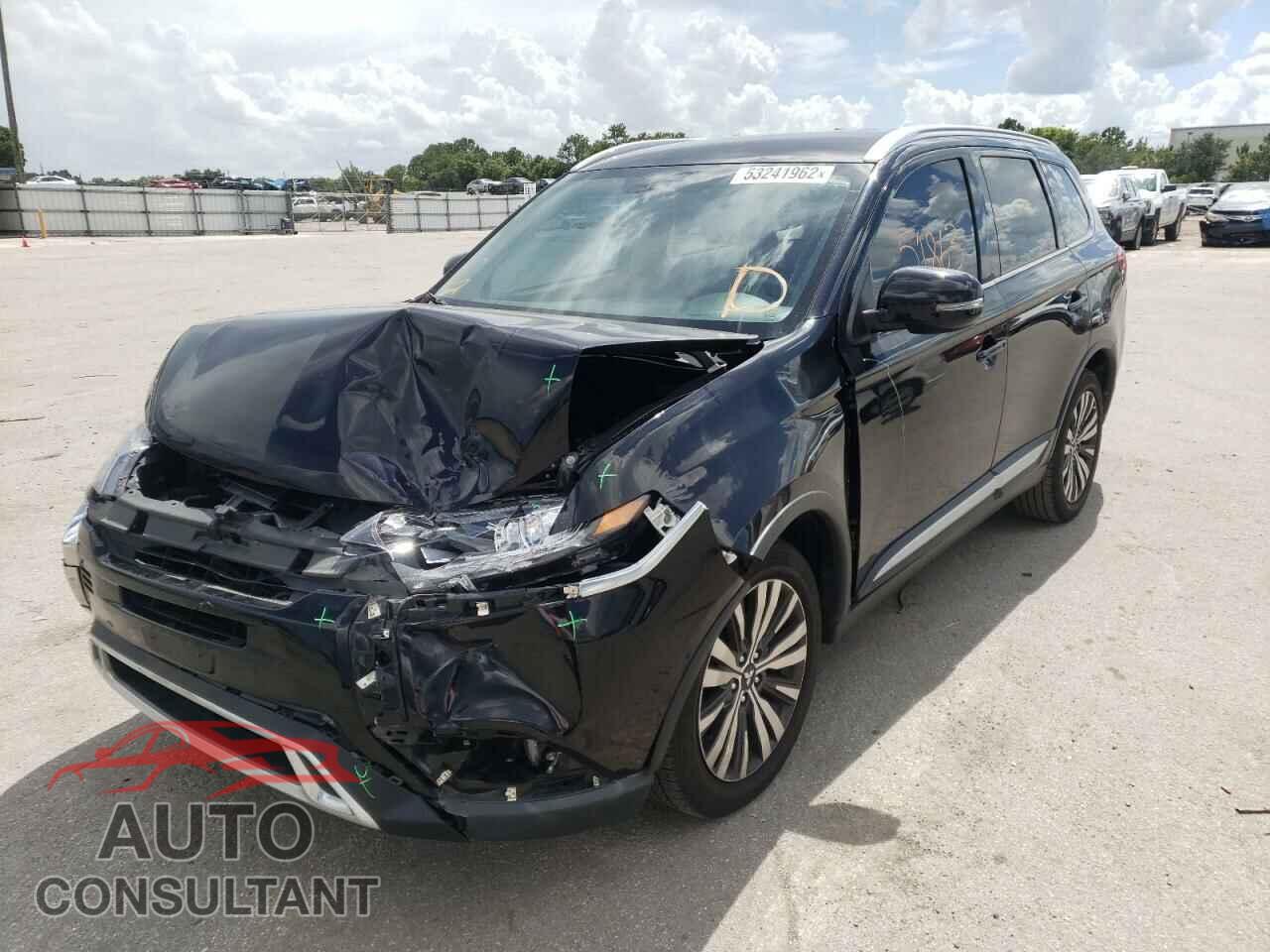 MITSUBISHI OUTLANDER 2019 - JA4AD3A32KZ031536
