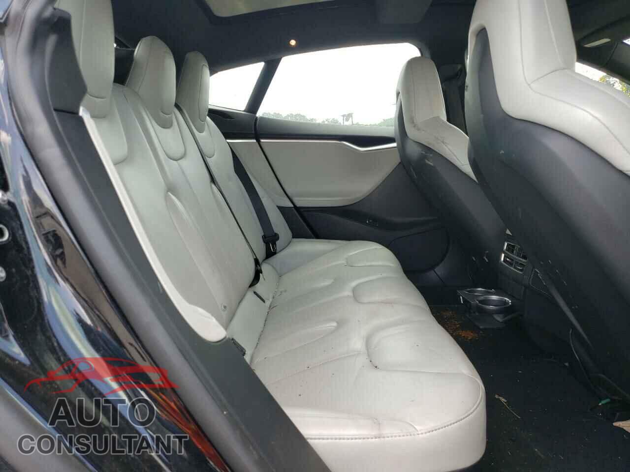 TESLA MODEL S 2016 - 5YJSA1E40GF128905