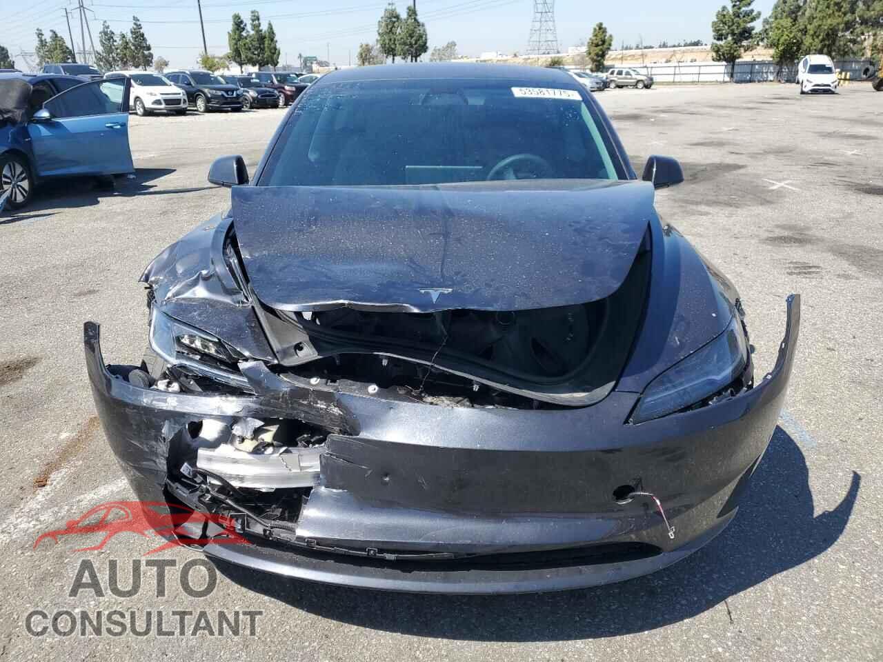 TESLA MODEL 3 2024 - 5YJ3E1EA5RF831272