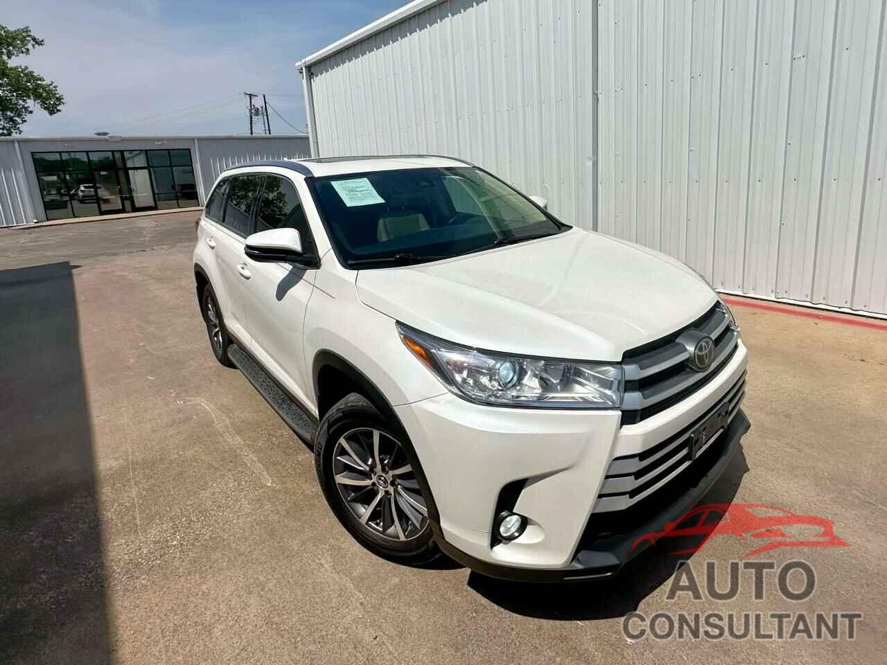 TOYOTA HIGHLANDER 2019 - 5TDKZRFH6KS306667