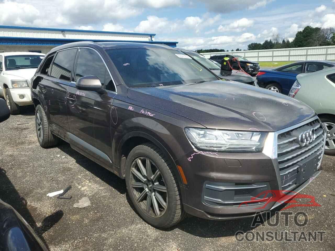 AUDI Q7 2018 - WA1VAAF71JD002843