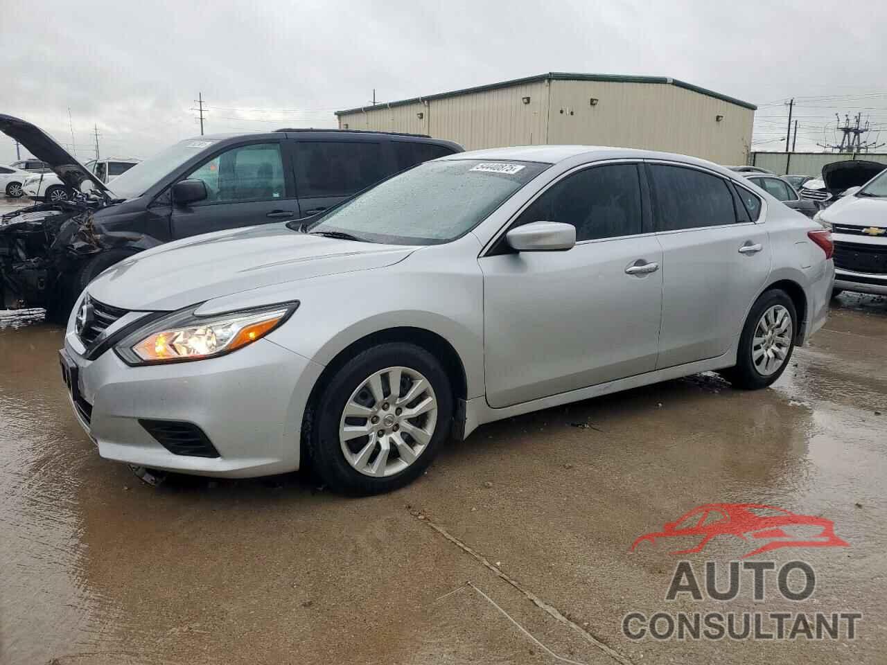 NISSAN ALTIMA 2018 - 1N4AL3AP2JC171301
