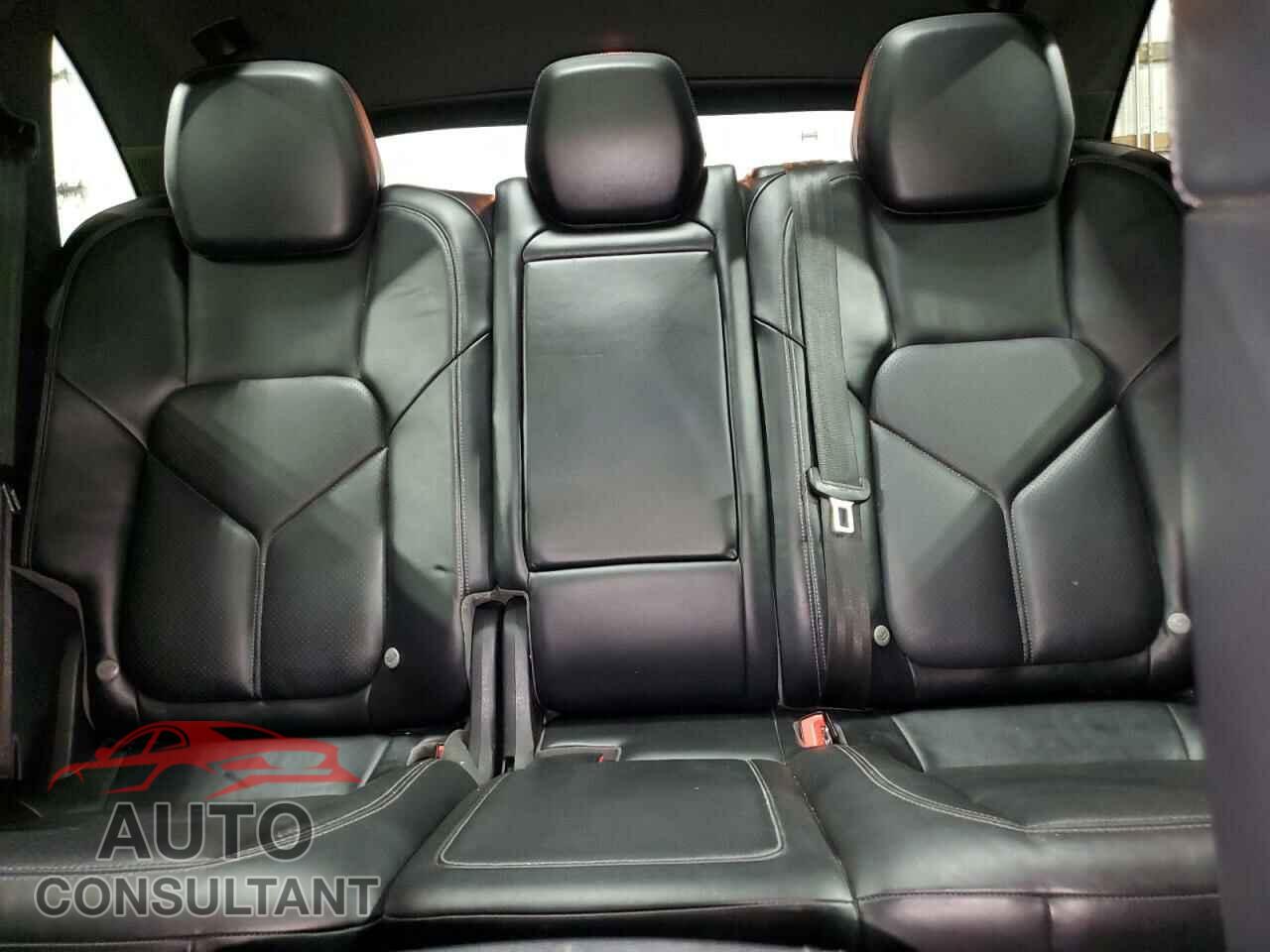 PORSCHE CAYENNE 2012 - WP1AA2A28CLA05588