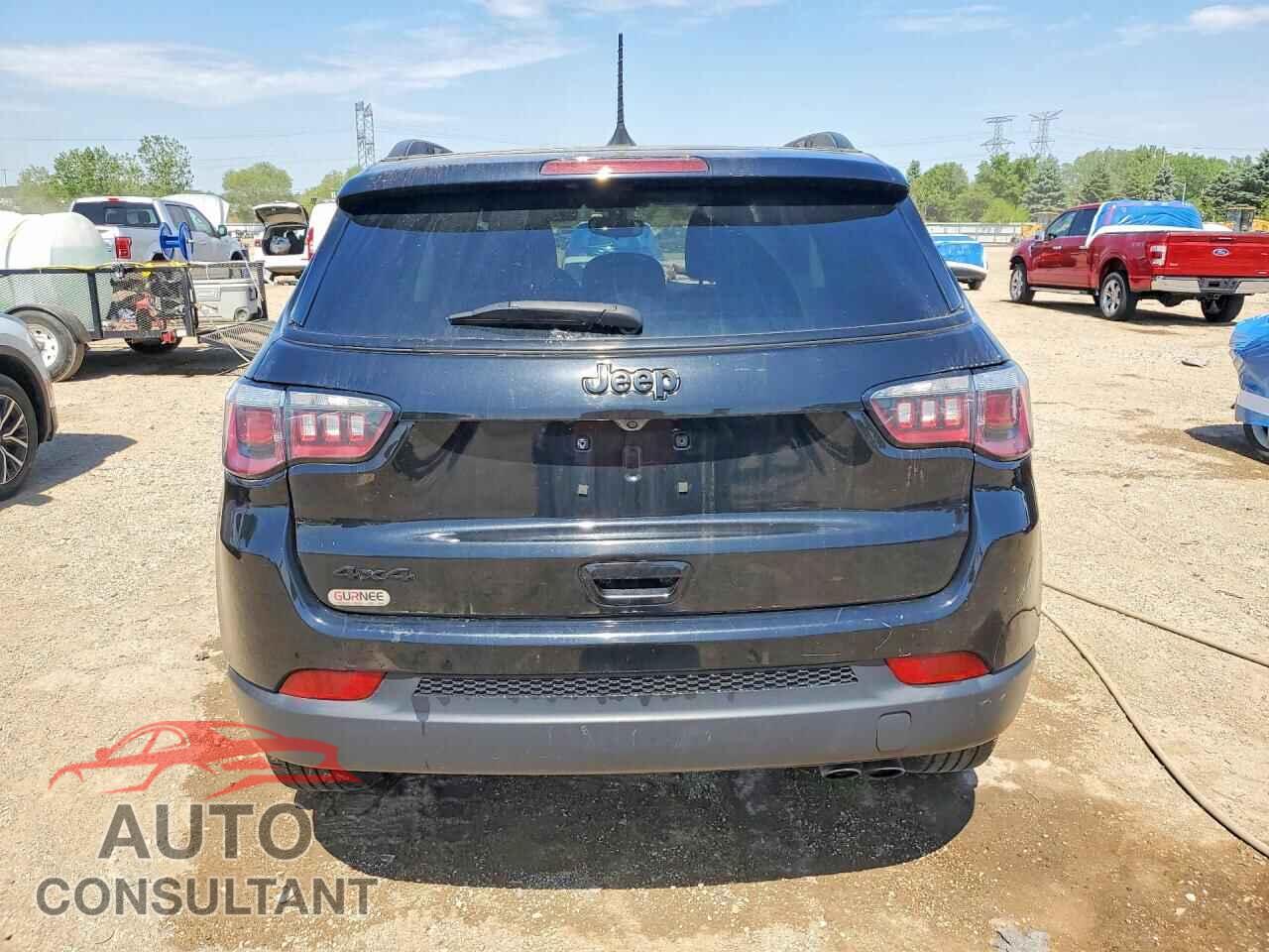 JEEP COMPASS 2019 - 3C4NJDBB3KT648317
