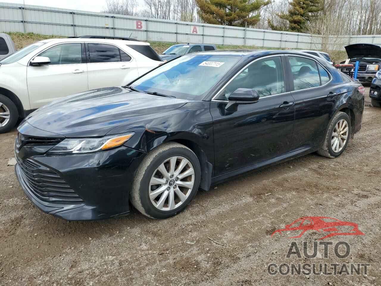 TOYOTA CAMRY 2019 - 4T1B11HK2KU171616