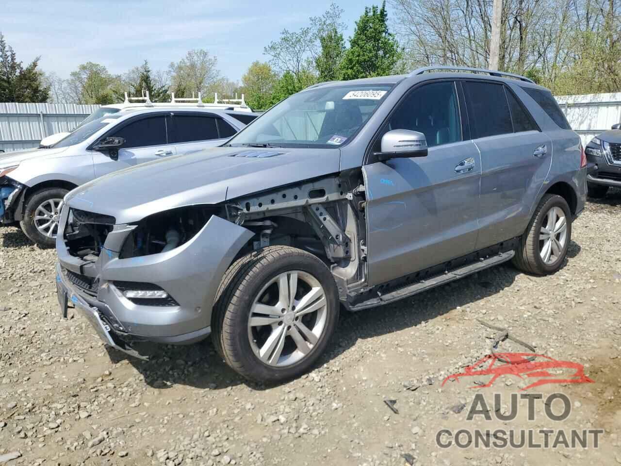 MERCEDES-BENZ M-CLASS 2013 - 4JGDA5HB2DA242110