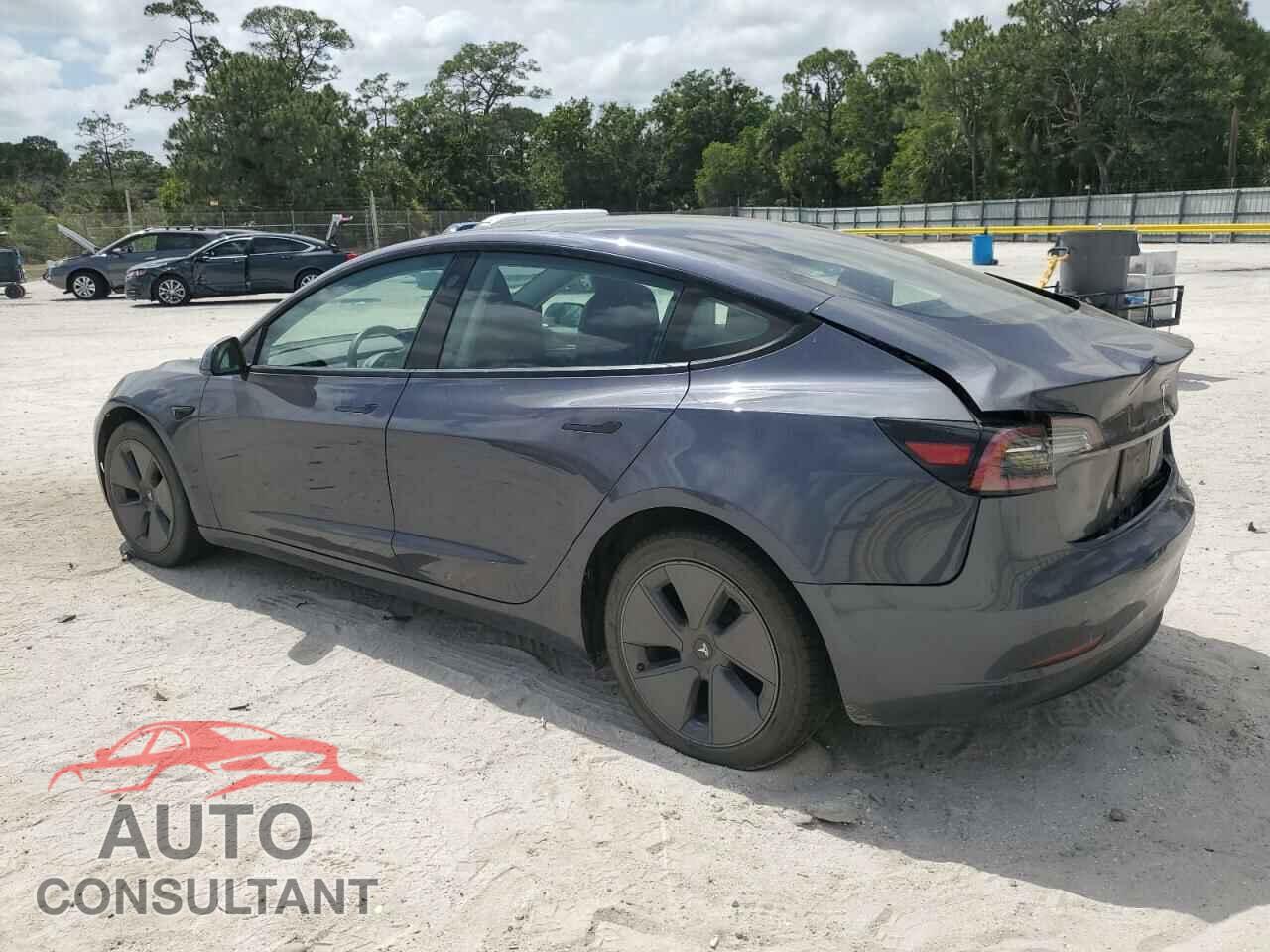 TESLA MODEL 3 2023 - 5YJ3E1EA8PF448309