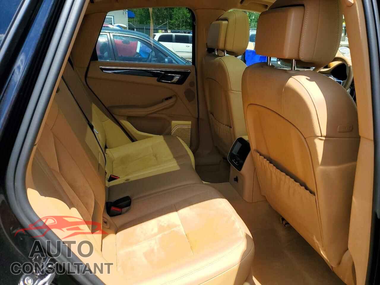 PORSCHE MACAN 2015 - WP1AB2A51FLB60687